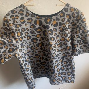 Grey Leopard print top
